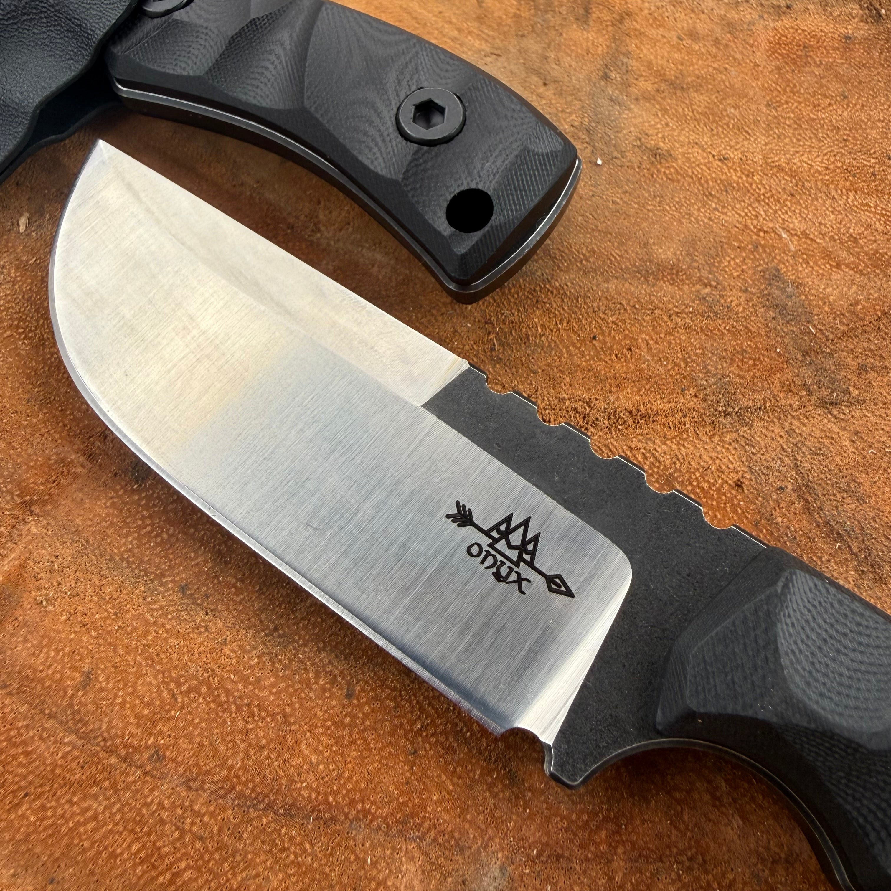 ATG ONYX CAMP KNIFE