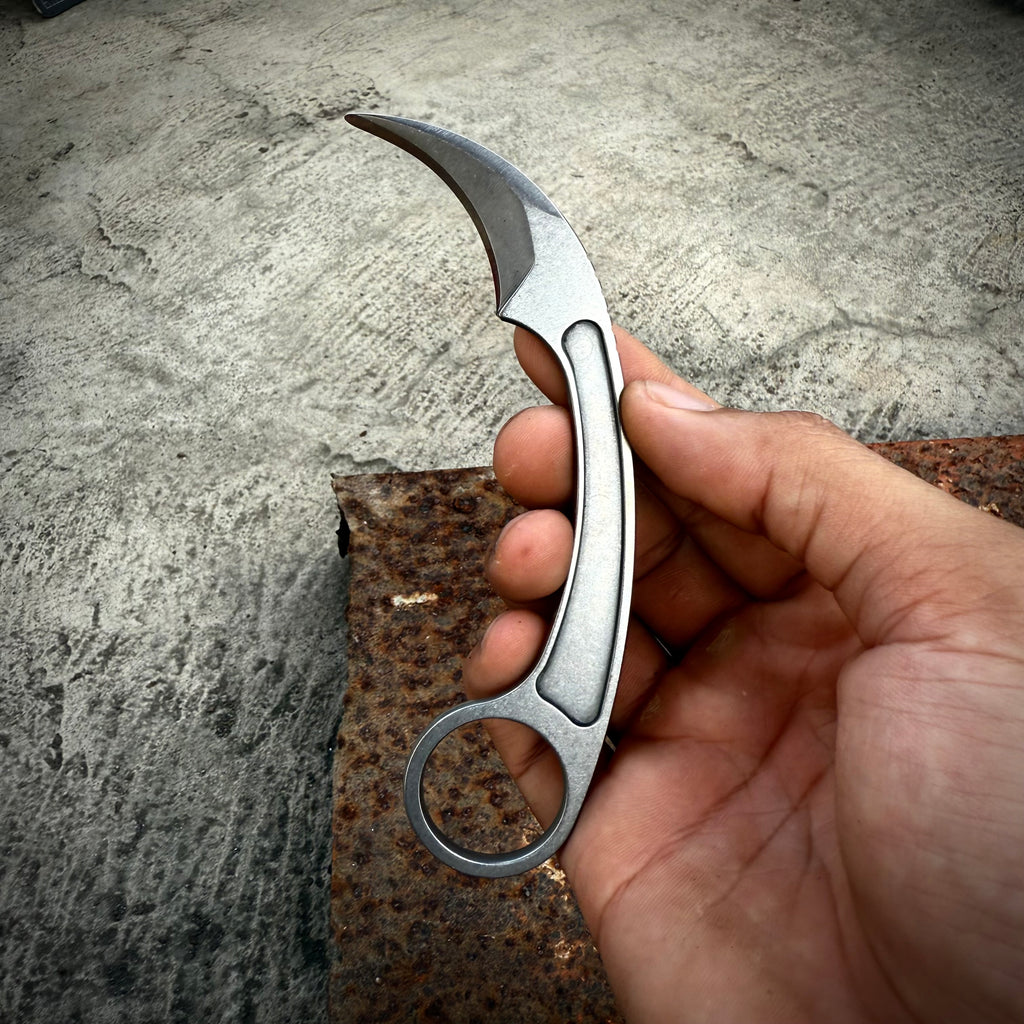 Skeletonized Karambit with Sheath