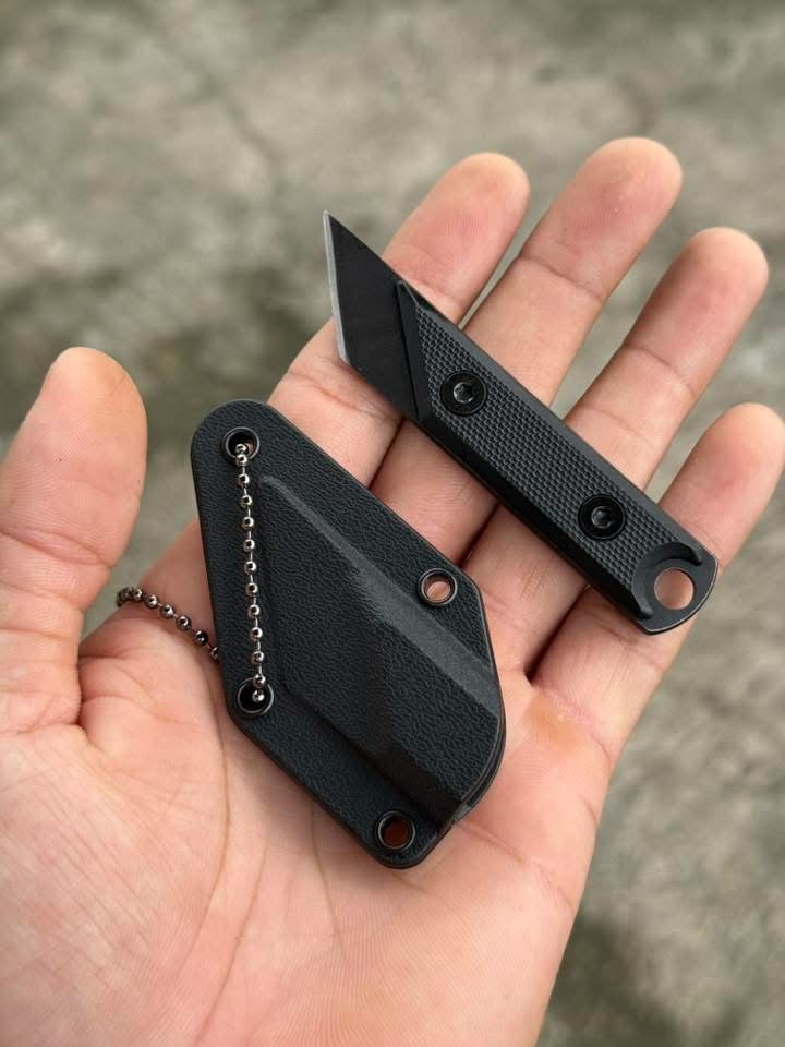 Modern Kiridashi Parcel Openner