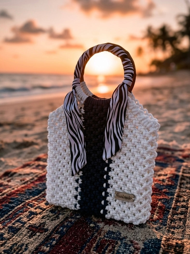 For Her: 01 Handmade Paracord Handbag