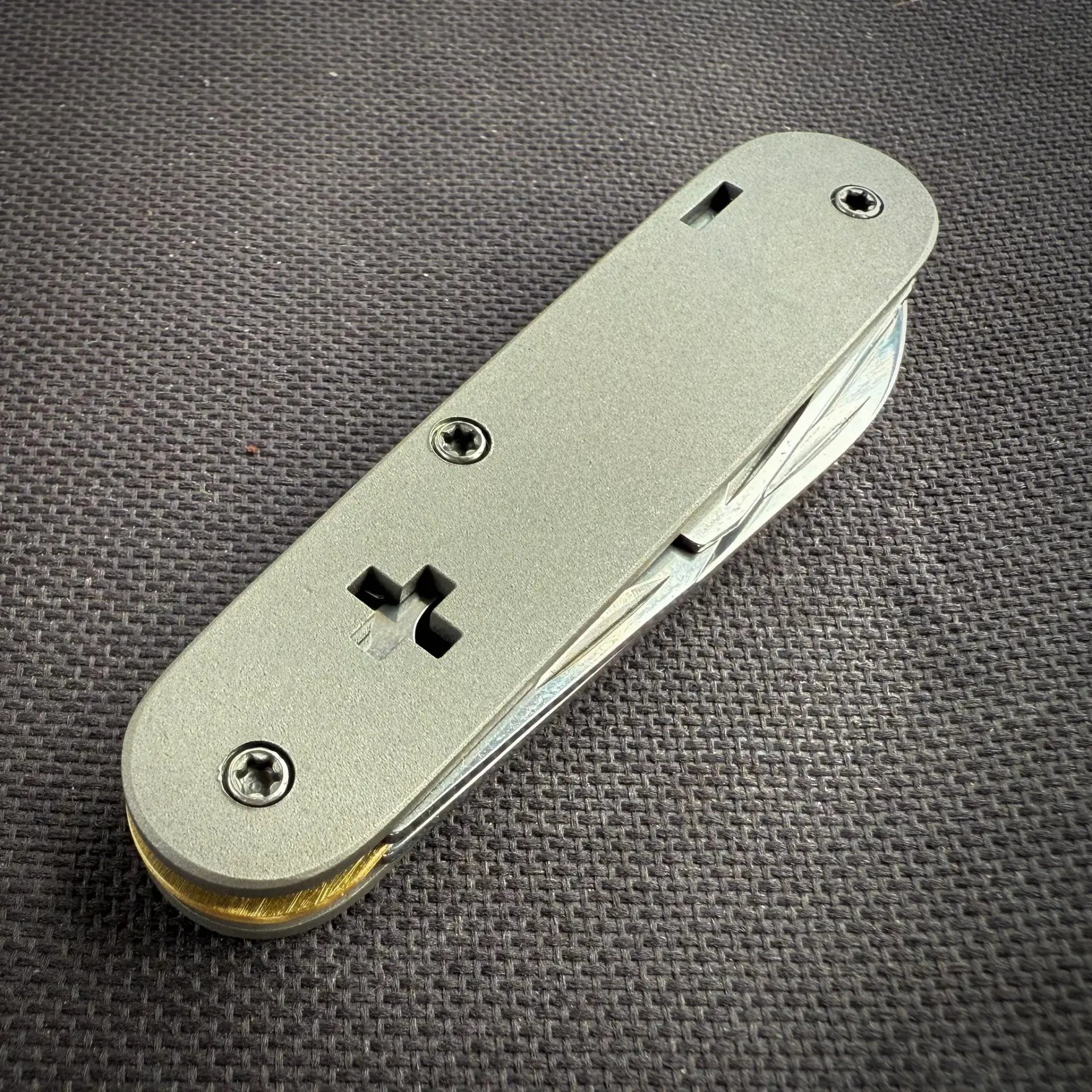 Titanium 58mm Custom Recruit